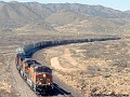 BNSF 5086 at Hackberry Rd, AZ in March 2006.